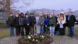 Kranslegging Joods Monument