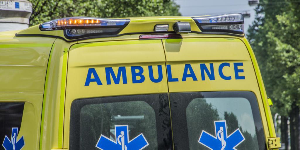 Fietser gewond bij verkeersongeluk in Schimmert