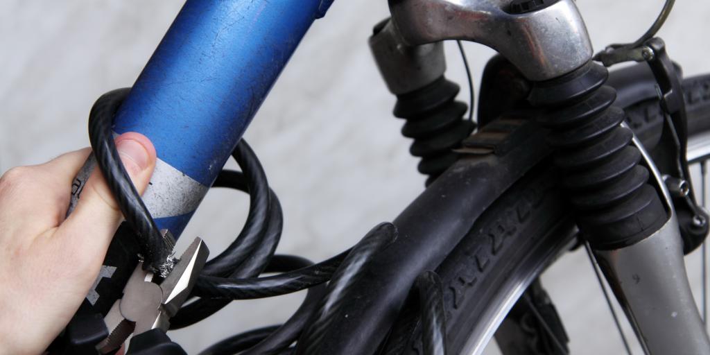 Politie vindt groot aantal gestolen fietsen in loods