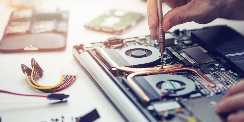 Hulp bij reparaties en computers in Oirsbeek