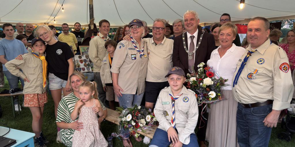 VIDEO: Twee koninklijke onderscheidingen bij Royal Rangers Schinnen