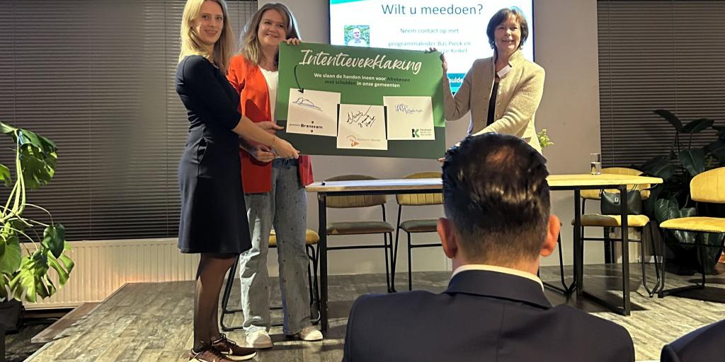 Gemeenten en Kansfonds helpen gezinnen met problematische schulden