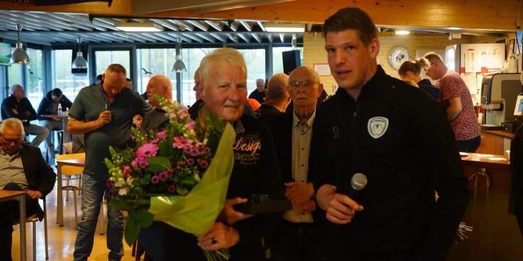 Clubman Johan Houkes overleden