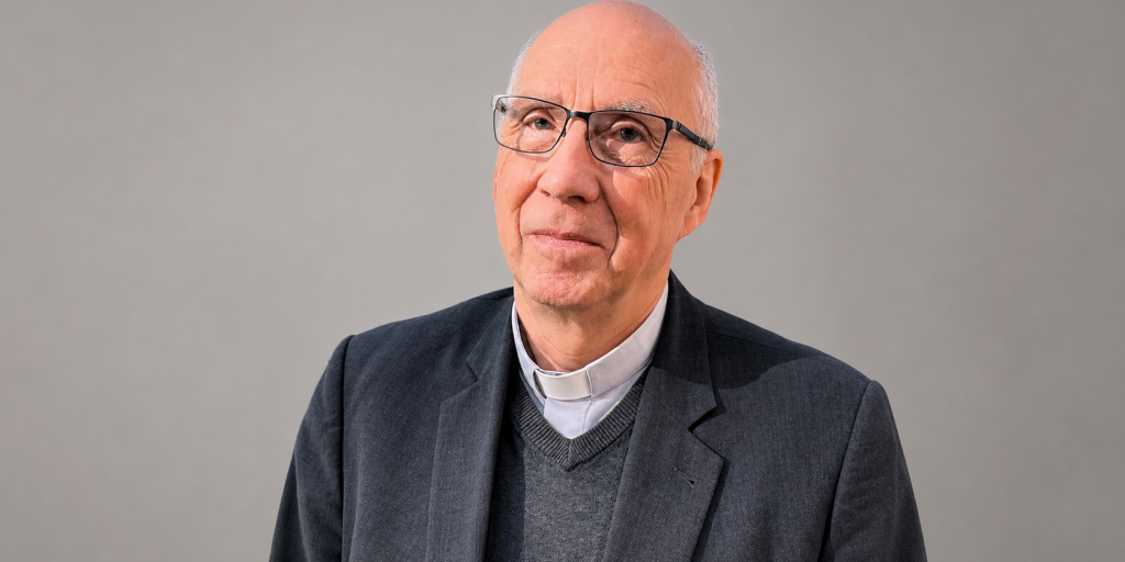 Kapelaan Bert Koppen viert 25-jarig priesterjubileum