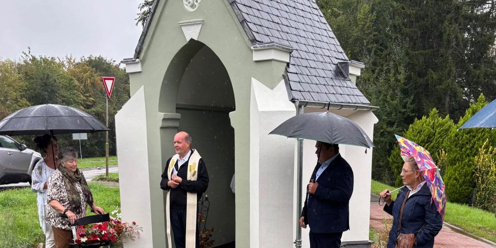 Gerestaureerde kapel opnieuw ingezegend